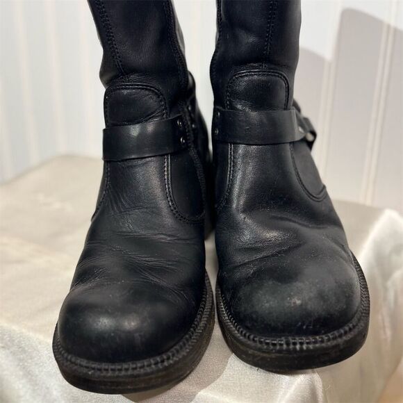 Sold - Picture 3 of 7